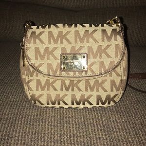 Michael Kors Crossbody Bag